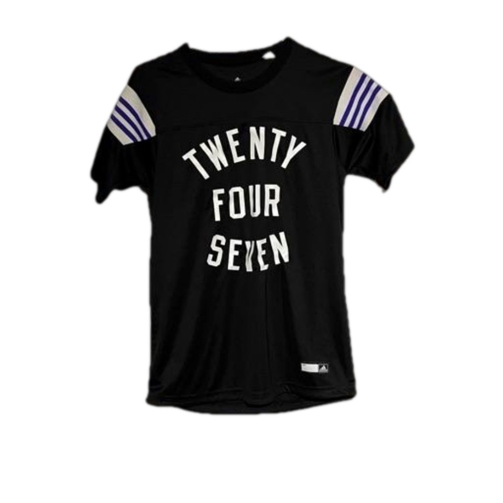 Adidas “twenty four seven” athletic shirt 🌻🌻